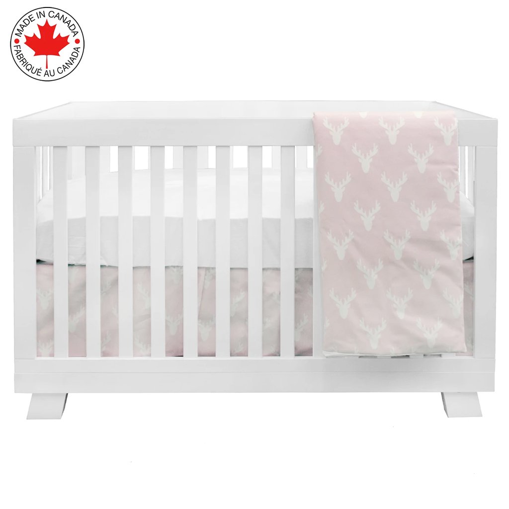 BEBELELO- 4 PIECES BEDDING BABY PINK AND WHITE WITH A PATTERN OF MOOSE - # 465